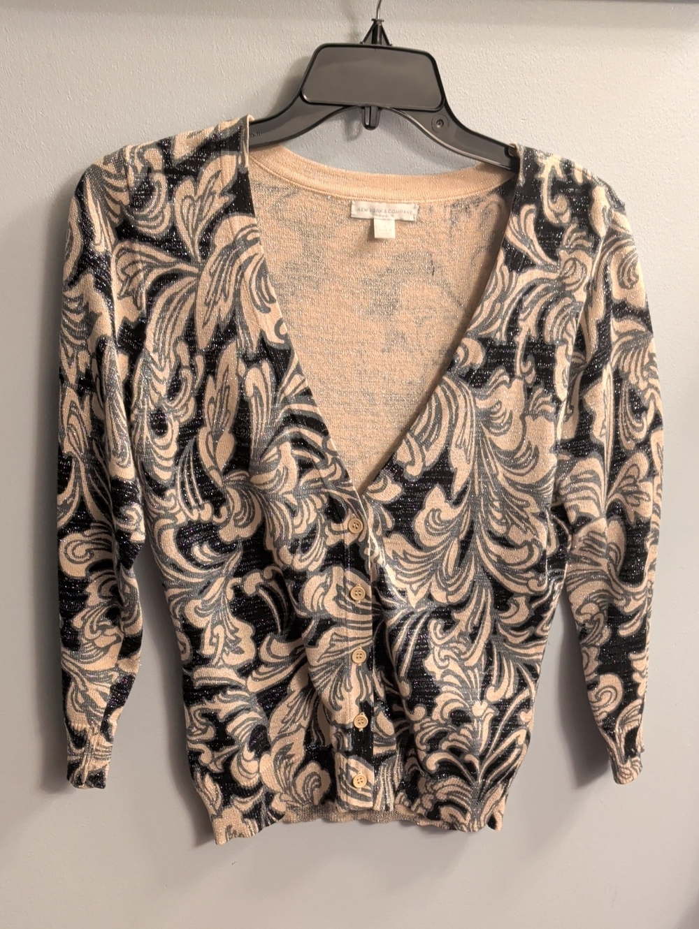 🍉New York & Company Beige and Black Swirl Button-Front Cardigan